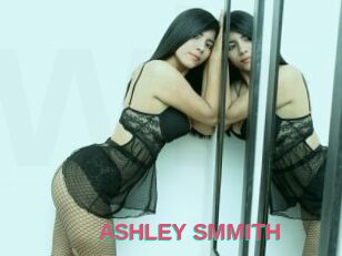 ASHLEY_SMMITH
