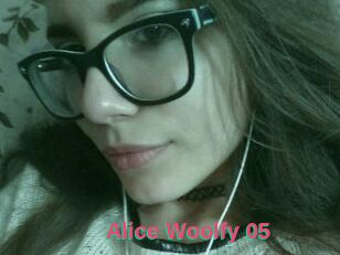 Alice_Woolfy_05
