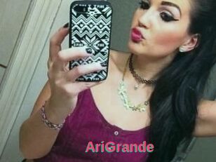 AriGrande