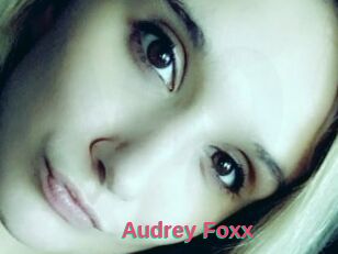 Audrey_Foxx