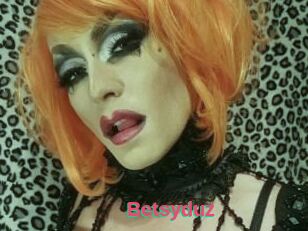 Betsy_duz
