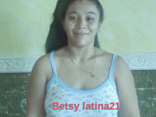 Betsy_latina21