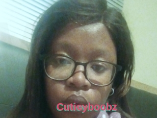 Cutieyboobz