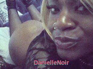 DanielleNoir