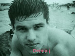 Demia_j