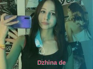 Dzhina_de