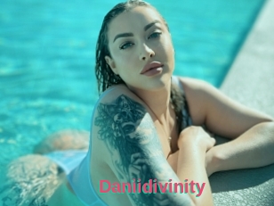 Daniidivinity