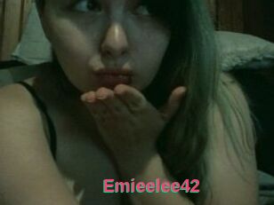 Emieelee42