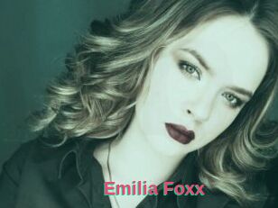 Emilia_Foxx