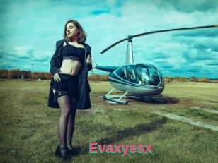Evaxyesx