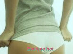 Evelyne_hot