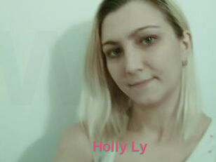 Holly_Ly