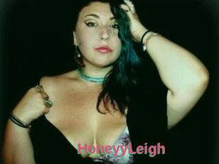 HoneyyLeigh
