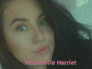 Housewife_Harriet