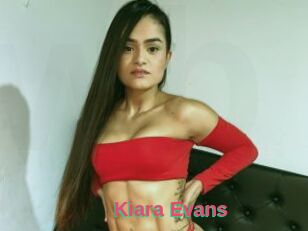 Kiara_Evans