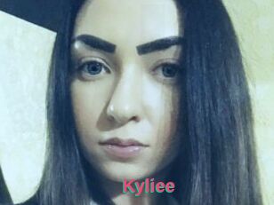Kyliee_