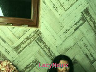 LacyNoirx