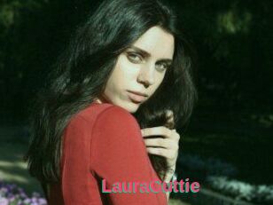 Laura_Cuttie