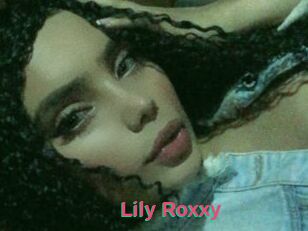 Lily_Roxxy