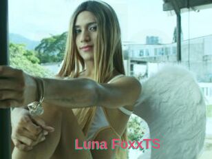 Luna_FoxxTS