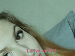 Ladyx_emilly