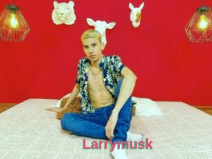 Larrymusk