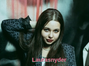 Laurasnyder