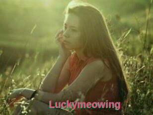 Luckymeowing