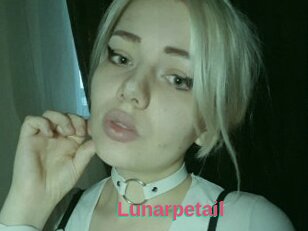 Lunarpetail