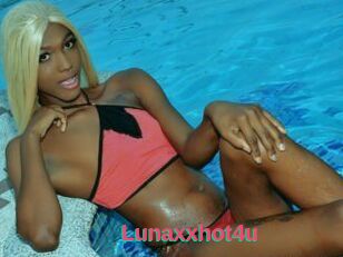 Lunaxxhot4u