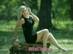 MiaCherry