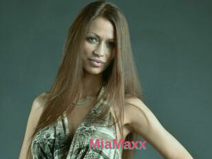 MiaMaxx
