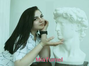 MiaTurnel