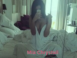 Mia_Chrystall