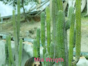 Mia_Wrigth
