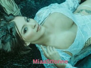 MiaaSttonne