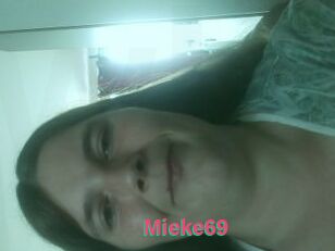 Mieke69