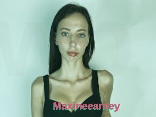 Maxineearney