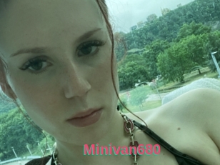 Minivan680