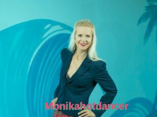 Monikahotdancer
