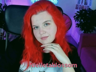 Nielletablossom