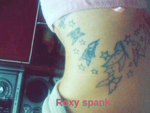 Roxy_spank