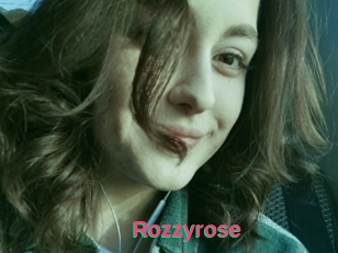 Rozzyrose