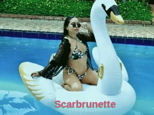 Scarbrunette