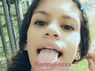 TiannaFoxxx