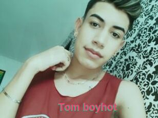 Tom_boyhot