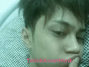 TwinkAsianHunk
