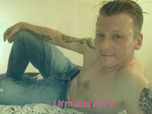 Urmatureboy