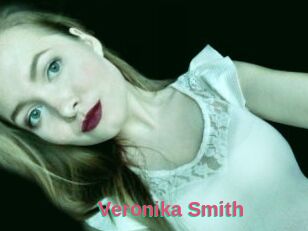 Veronika_Smith