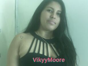 VikyyMoore